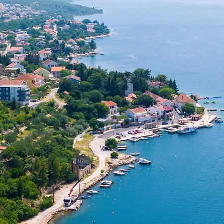 Skroco-2 By Interhome *