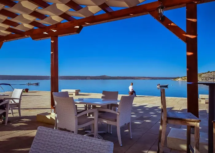 Skroco-2 By Interhome Maslenica
