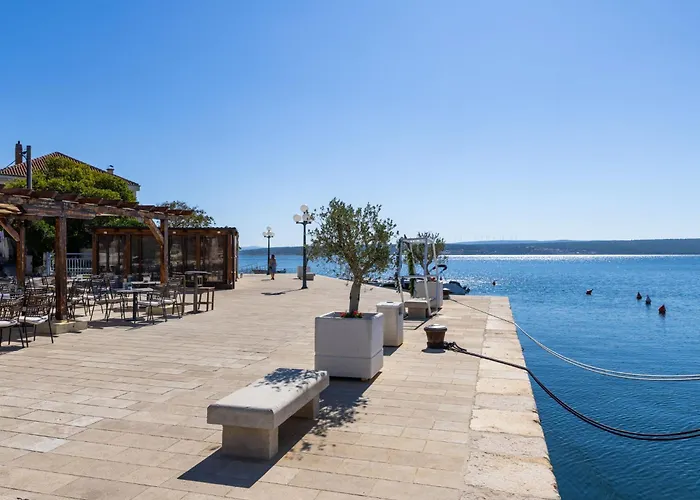 Skroco-2 By Interhome Apartment Maslenica