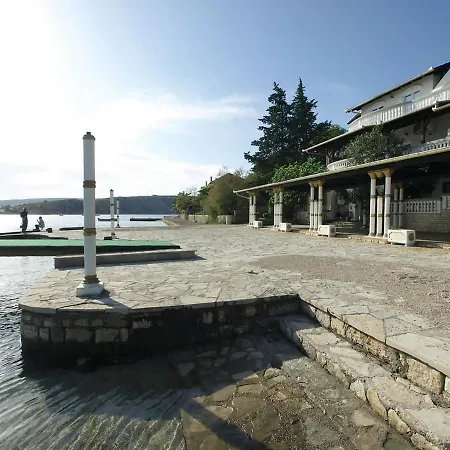 Skroco-2 By Interhome ماسلينتسا