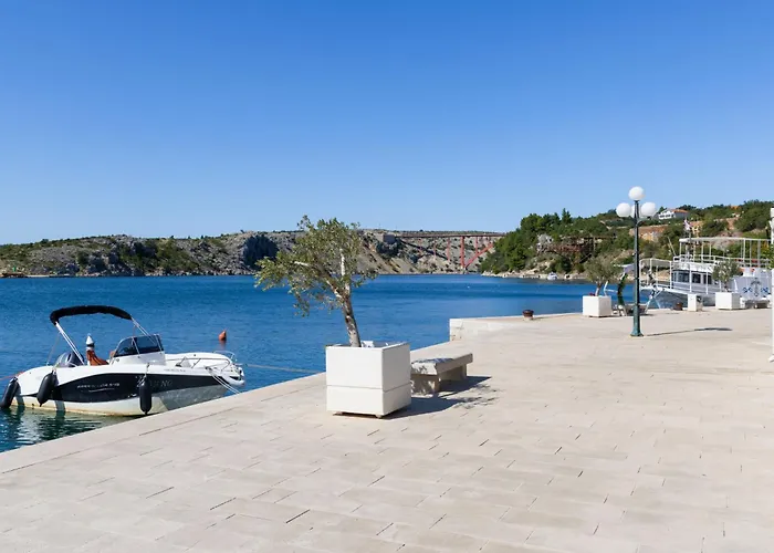 Skroco-2 By Interhome * Масленица